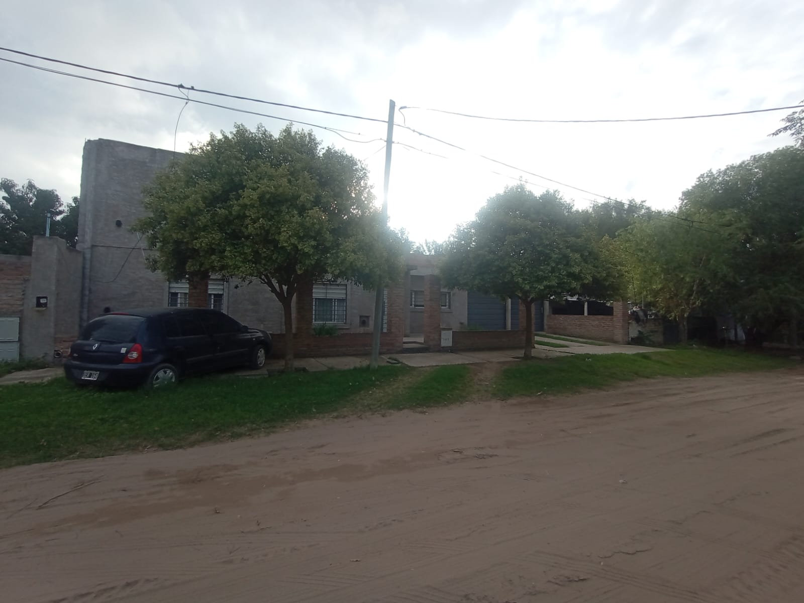 Casa quinta amplia zona quintas ruta 35, sobre Jones 2625